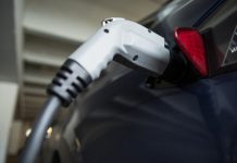 Зарядку электромобилей предложили совместить с майнингом