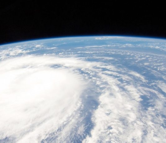 РФ вывела на орбиту первые спутники связи «Рассвет»