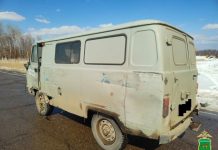 «Буханка» и КАМАЗ столкнулись на трассе в Биробиджанском районе ЕАО