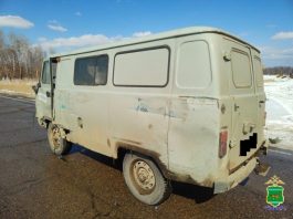 «Буханка» и КАМАЗ столкнулись на трассе в Биробиджанском районе ЕАО