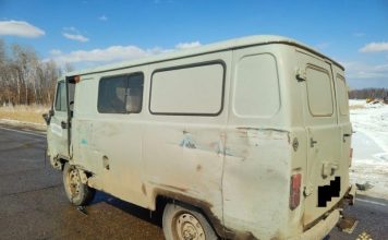 «Буханка» и КАМАЗ столкнулись на трассе в Биробиджанском районе ЕАО