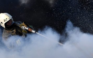 Спасатели потушили пожар на Афипском НПЗ на Кубани, начавшийся после атаки БПЛА