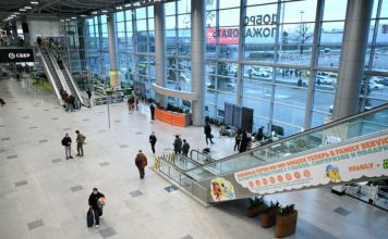 Столичный аэропорт Домодедово начал обслуживание рейсов