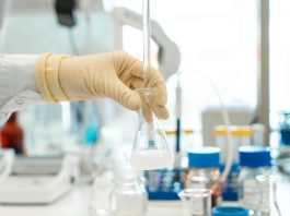 Ростех зарегистрировал первую российскую вакцину для взрослых от коклюша, дифтерии и столбняка