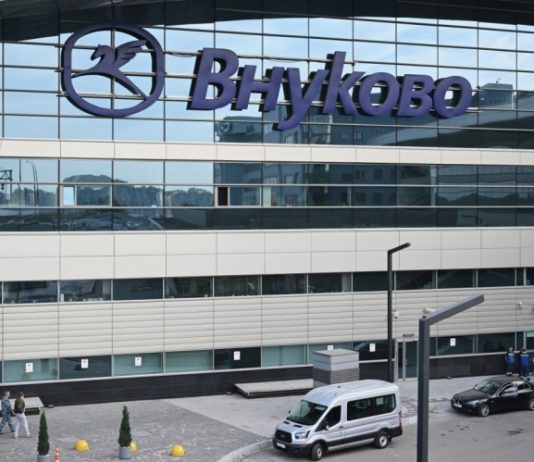Аэропорты Внуково и Домодедово вернулись к штатной работе