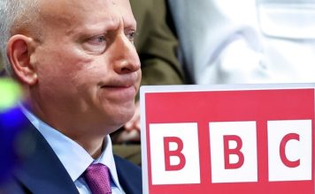 Стив Розенберг пообещал рассказать о трагедии в Енакиеве после вопроса Захаровой