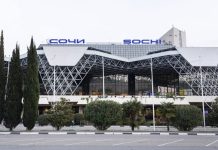 В аэропорту Сочи ввели ограничения на полеты