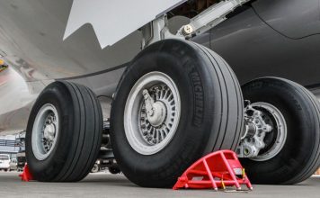 Аэропорт Кирова приостановил свою работу