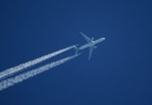 Еще пять закрытых ночью аэропортов начали обслуживать рейсы