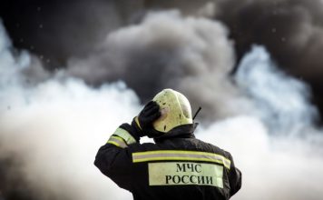 В Астраханской области из-за пожара развернули пункты временного размещения
