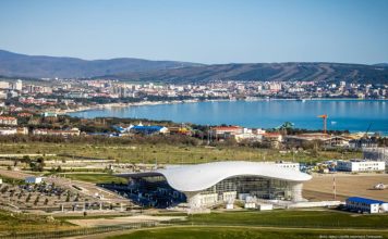 Росавиация ввела ограничения в аэропорту Геленджика