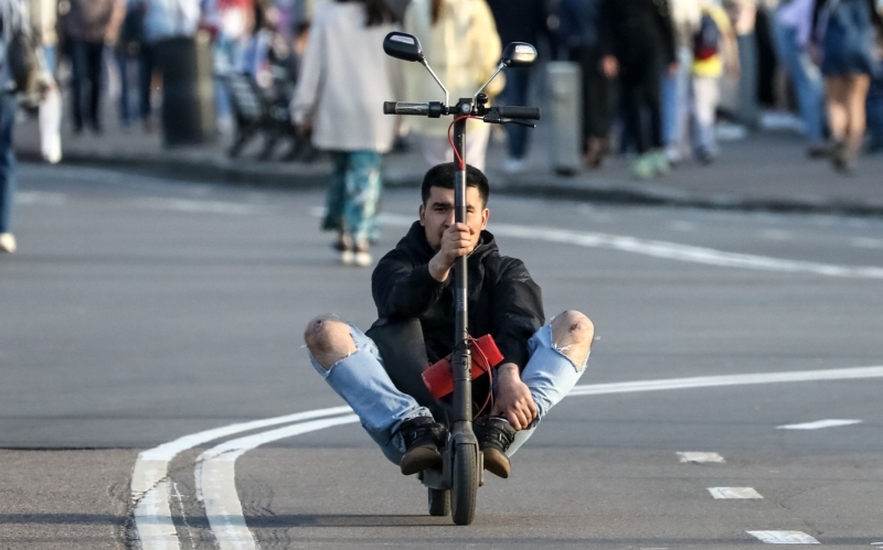 В Котельниках полностью запретили аренду электросамокатов