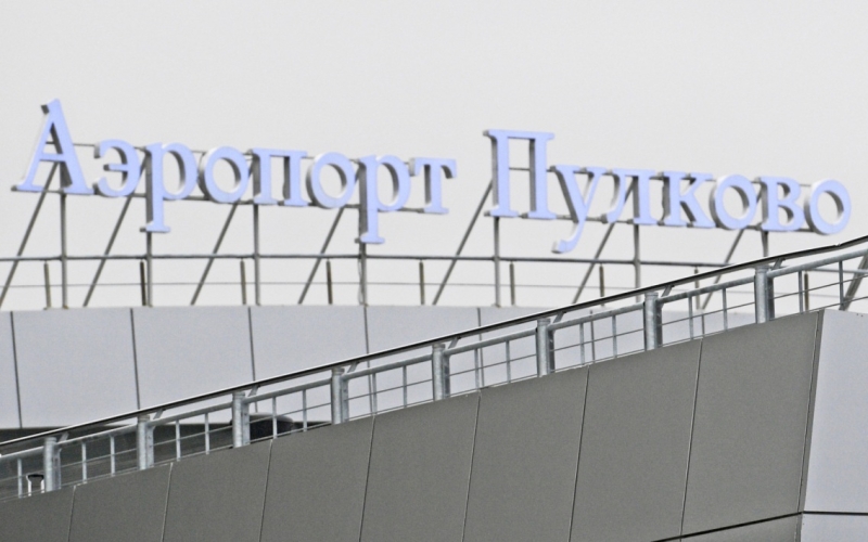 Аэропорт Пулково временно не обслуживает рейсы