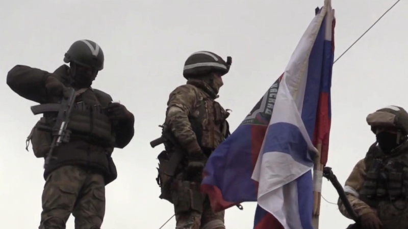 Российский военный без автомата уничтожил двух вооруженных боевиков ВСУ в ДНР
