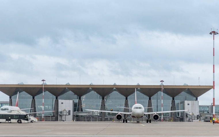 Аэропорты Пскова и Пулково вернулись к обслуживанию рейсов