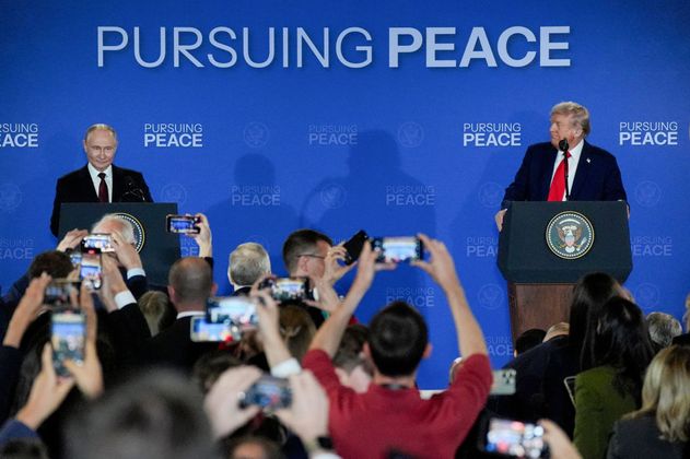 Лавров: если &laquo;подходить по-мужски&raquo;, украинская проблема должна быть решена