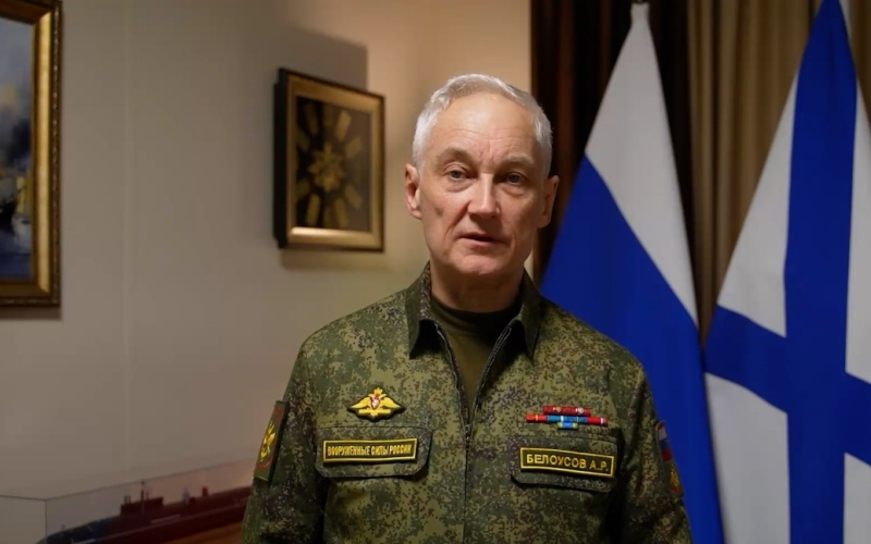 Белоусов вручил награды бойцам "Севера" в ходе поездки в зону СВО