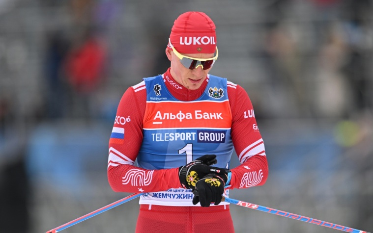 Брянский лыжник Большунов выиграл гонку на 3 километра в финале Кубка России