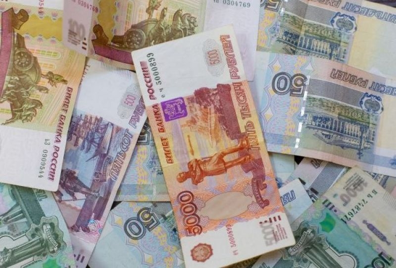 Исследование: Орловцы назвали главные критерии идеальной зарплатной карты